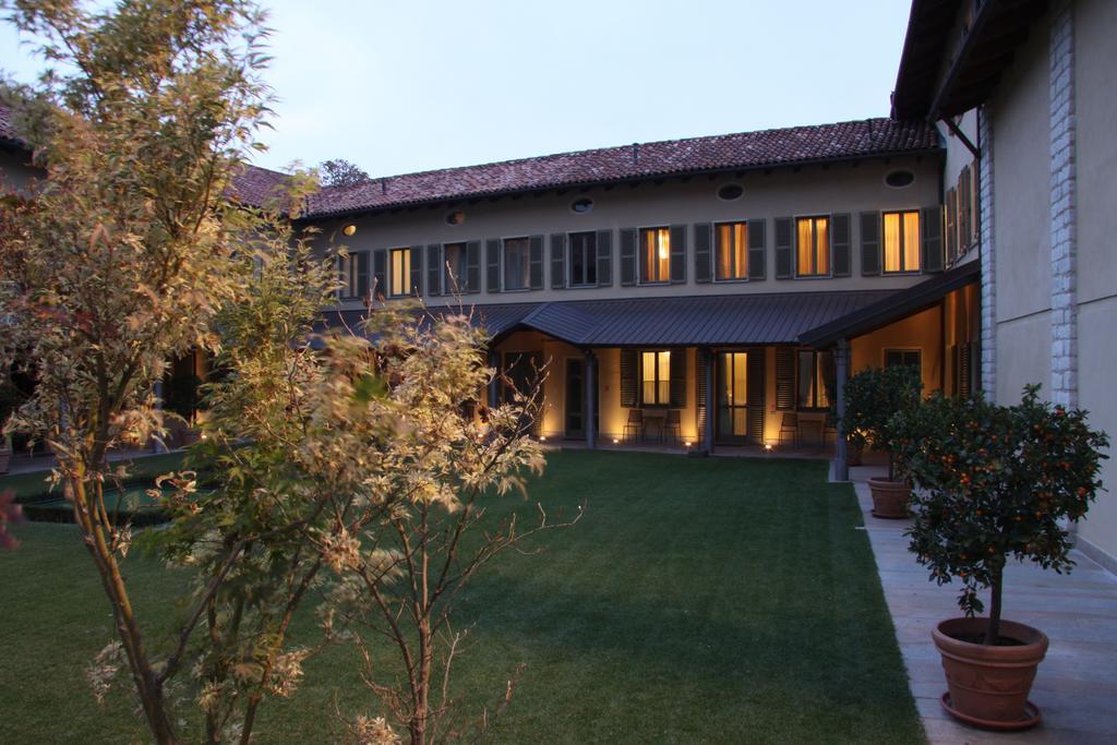Locanda Dell'Arte Solonghello ภายนอก รูปภาพ